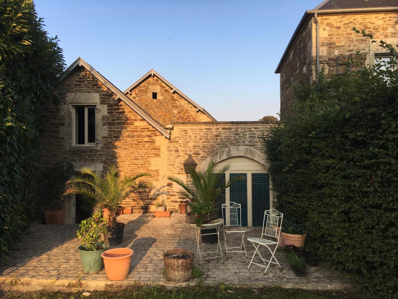 Manoir De La Riviere Hotel Saint-Louet-sur-Seulles Exterior photo